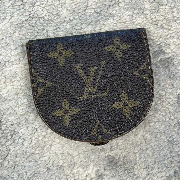 Vintage Louis Vuitton Porte Monnaie Cubetto Brown Monogram Coin Case Rounded - Picture 1 of 17
